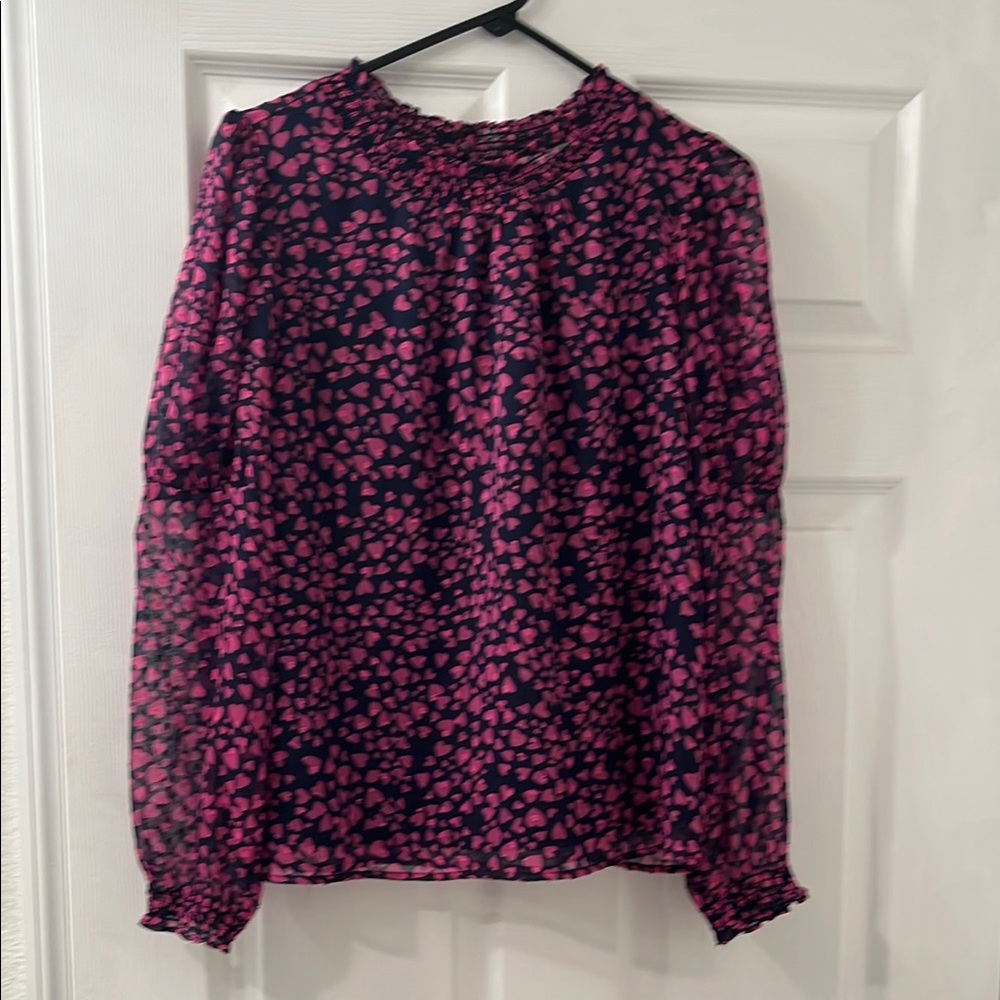 Pink and Navy Women’s Puff Sleeve Top
